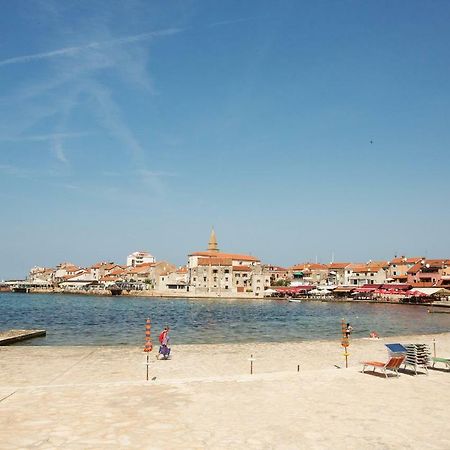 Downtown Beach Apartments Umag Extérieur photo